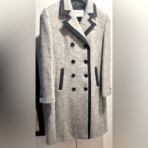 MaxMara Wool Gray Mid-Long Double Breasted Coat with Black Silk Trim | US 8